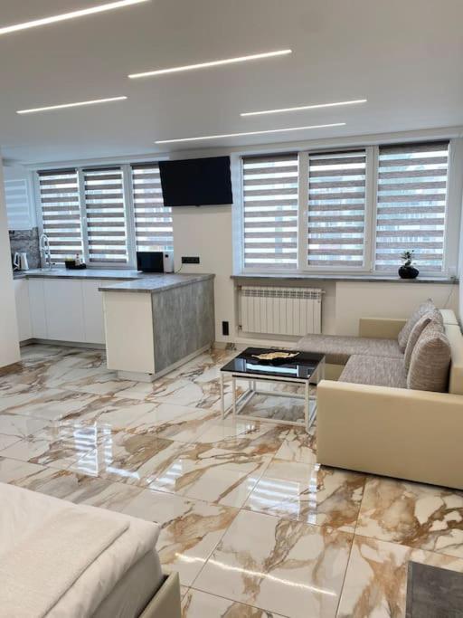 Ukmerge Apartments Екстер'єр фото